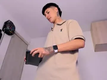 loving_ladies – webcam model profile photo Image 18