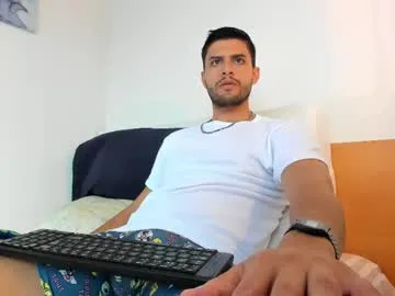 loving_ladies – webcam model profile photo Image 3