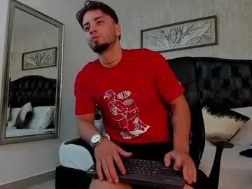 bald_rabbit – webcam model profile photo Image 8