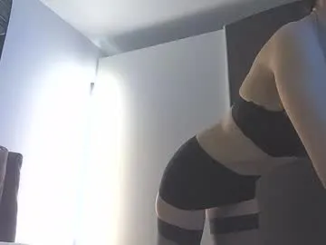 sexy_hot_friends_ – webcam model profile photo Image 2