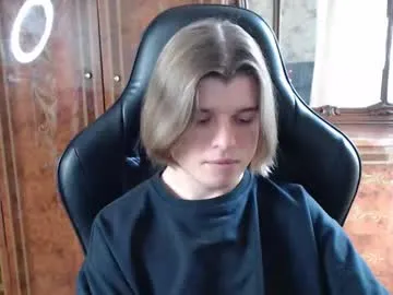 luis7777hui – webcam model profile photo Image 12