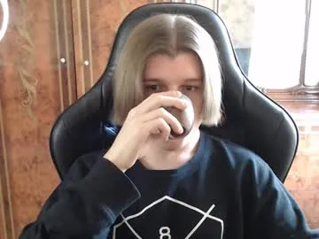 luis7777hui – webcam model profile photo Image 2