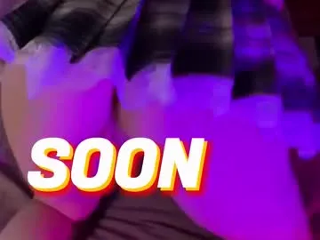 double_magic_ – webcam model profile photo Image 10