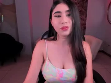 kristigroune – webcam model profile photo Image 4