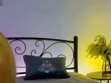 sumersunsett – webcam model profile photo Image 8