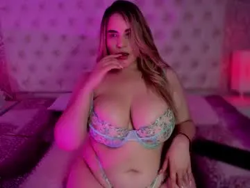 julianamiller – webcam model profile photo Image 10