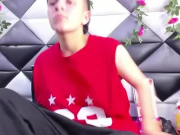 _b00bss_ – webcam model profile photo Image 19