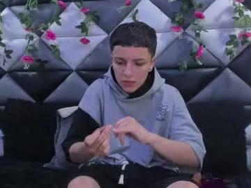 _b00bss_ – webcam model profile photo Image 2