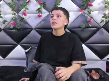 _b00bss_ – webcam model profile photo Image 5