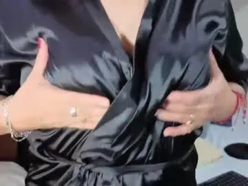 wet_dreamm22 – webcam model profile photo Image 3