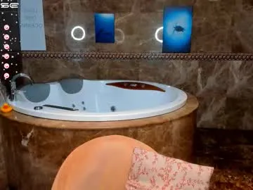 black_cat11 – webcam model profile photo Image 19