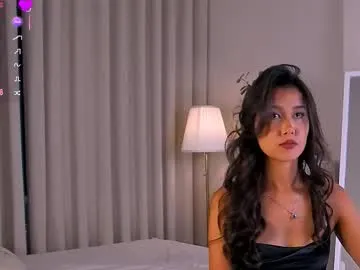 kristigroune – webcam model profile photo Image 15