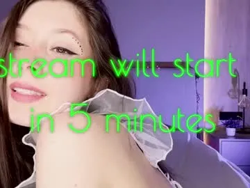 sara_lewiis – webcam model profile photo Image 18