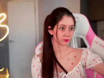 sara_lewiis – webcam model profile photo Image 3