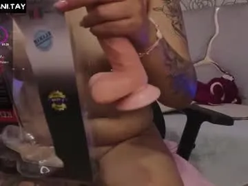 sexxxsirens – webcam model profile photo Image 7