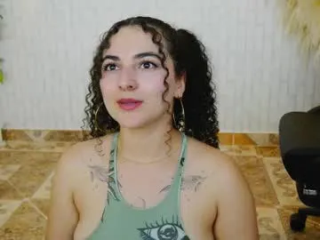 latinbaby_666 – webcam model profile photo Image 4