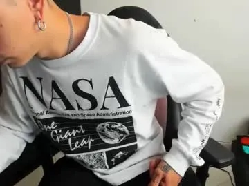 ErikaBonnie – webcam model profile photo Image 14