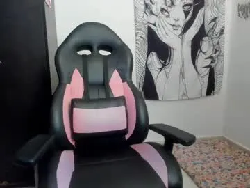 ErikaBonnie – webcam model profile photo Image 3