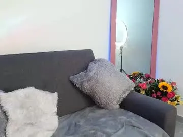 ariellateska – webcam model profile photo Image 11