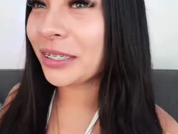 ariellateska – webcam model profile photo Image 15