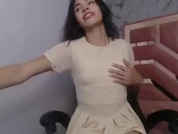 anna_monik – webcam model profile photo Image 15