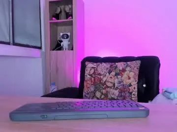 marstone_ – webcam model profile photo Image 3