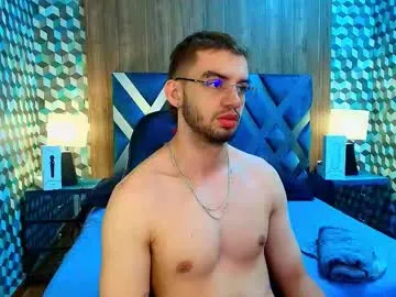 sweetyoops – webcam model profile photo Image 11