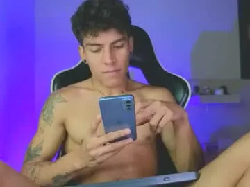 petites_perles – webcam model profile photo Image 15