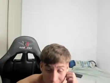 petites_perles – webcam model profile photo Image 16