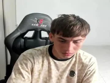 petites_perles – webcam model profile photo Image 18