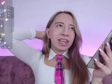 realtryit – webcam model profile photo Image 12