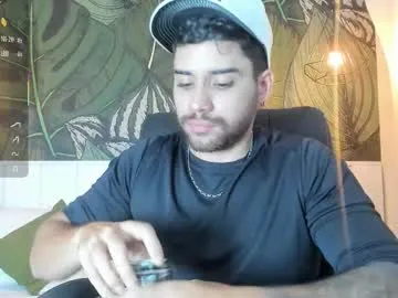 your_desirre – webcam model profile photo Image 18