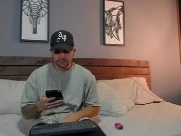 your_desirre – webcam model profile photo Image 3