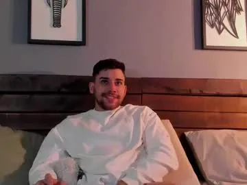 your_desirre – webcam model profile photo Image 4