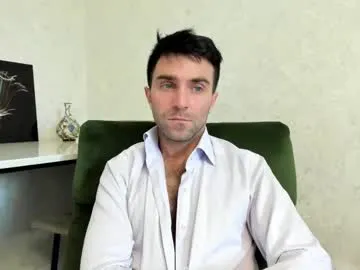 blush_mikki – webcam model profile photo Image 4