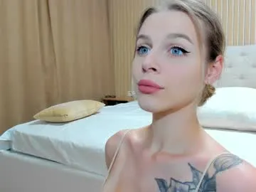 emiilycampbell – webcam model profile photo Image 17