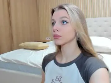 emiilycampbell – webcam model profile photo Image 2