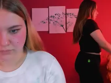 cinacandy – webcam model profile photo Image 3