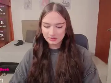 tiameakin – webcam model profile photo Image 17