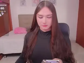 tiameakin – webcam model profile photo Image 8