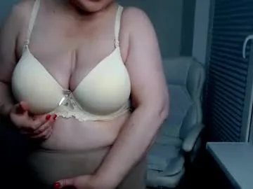 emeraldcotton – webcam model profile photo Image 15