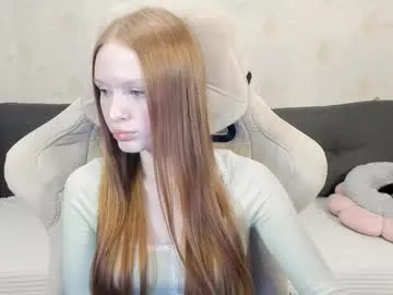 EvelynMills – webcam model profile photo Image 19