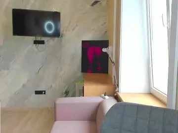 playussoftly – webcam model profile photo Image 3