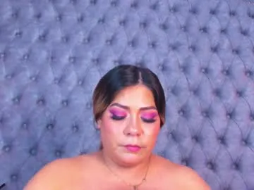 _myaa – webcam model profile photo Image 10