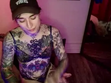 meganiex – webcam model profile photo Image 3