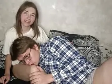 couple_of_fire_ – webcam model profile photo Image 2