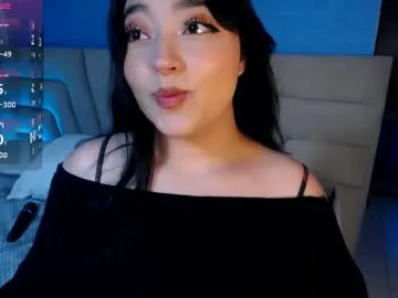 sweetyoops – webcam model profile photo Image 16