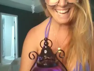 kira0541 – webcam model profile photo Image 6