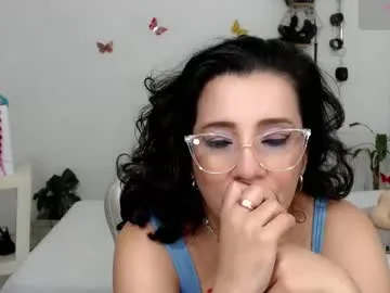 LexyNess – webcam model profile photo Image 19