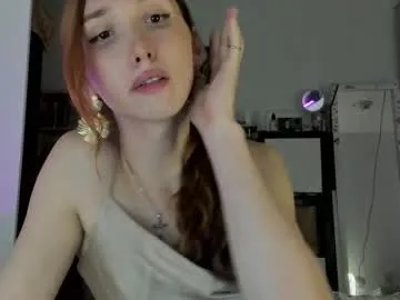 ariana_klart – webcam model profile photo Image 10